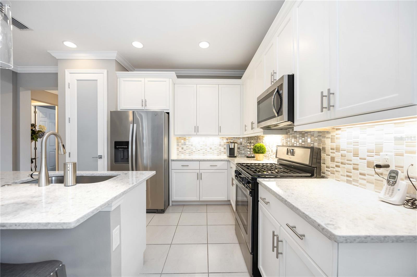 UNIVERSITY VILLAGE - Residential