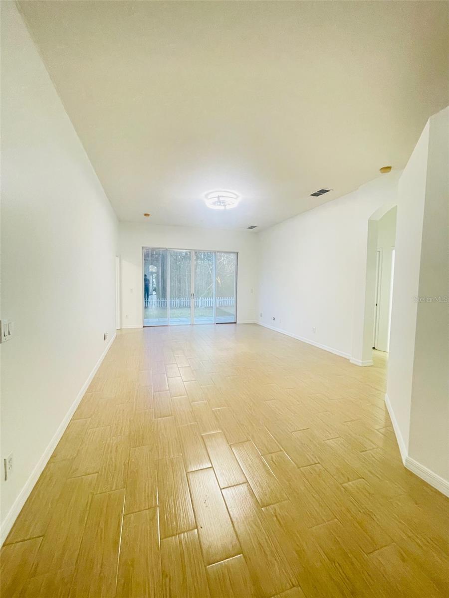 VILLAGES AT SUMMER LAKES CYPRESS - Residential Lease