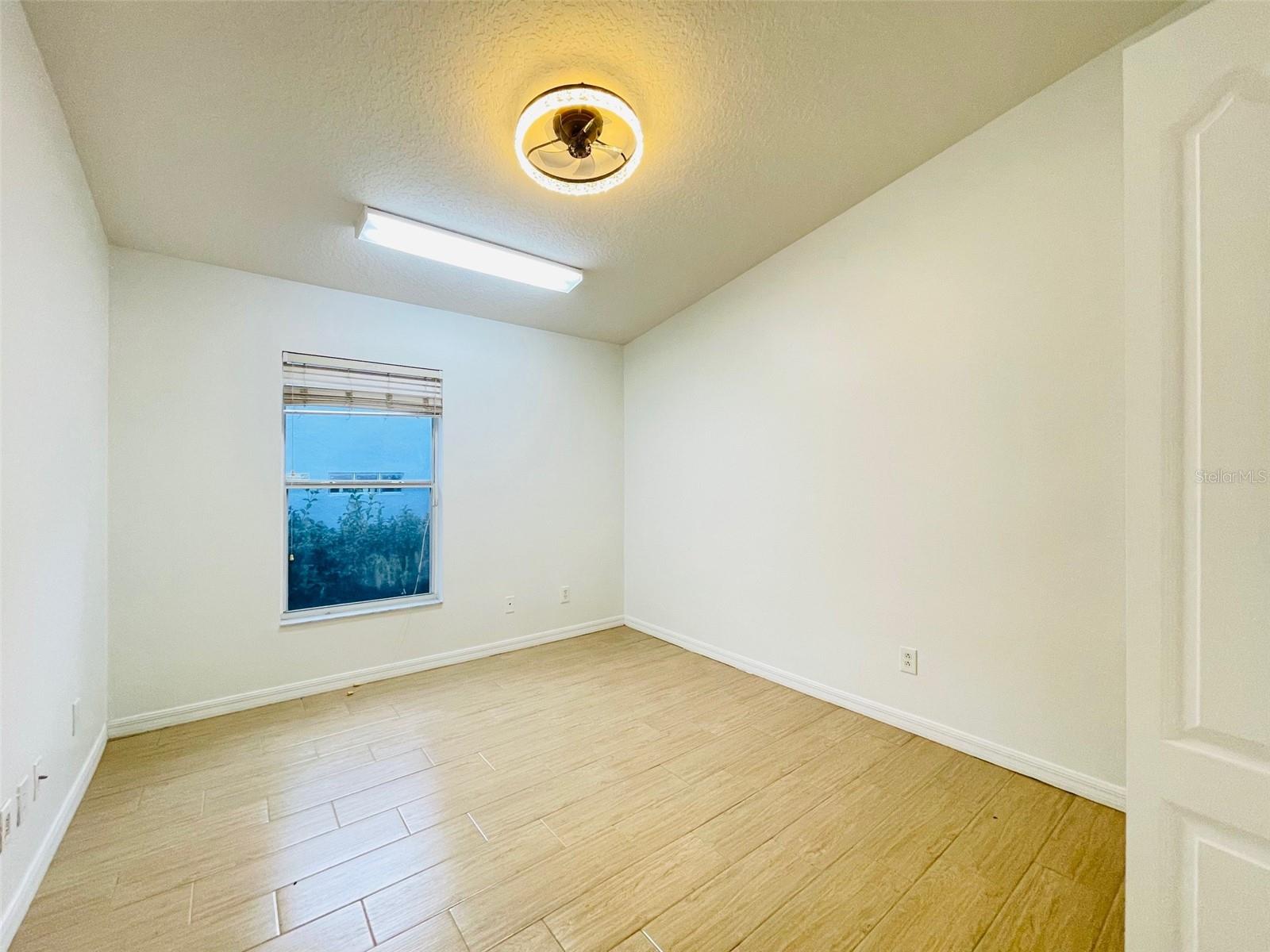 VILLAGES AT SUMMER LAKES CYPRESS - Residential Lease