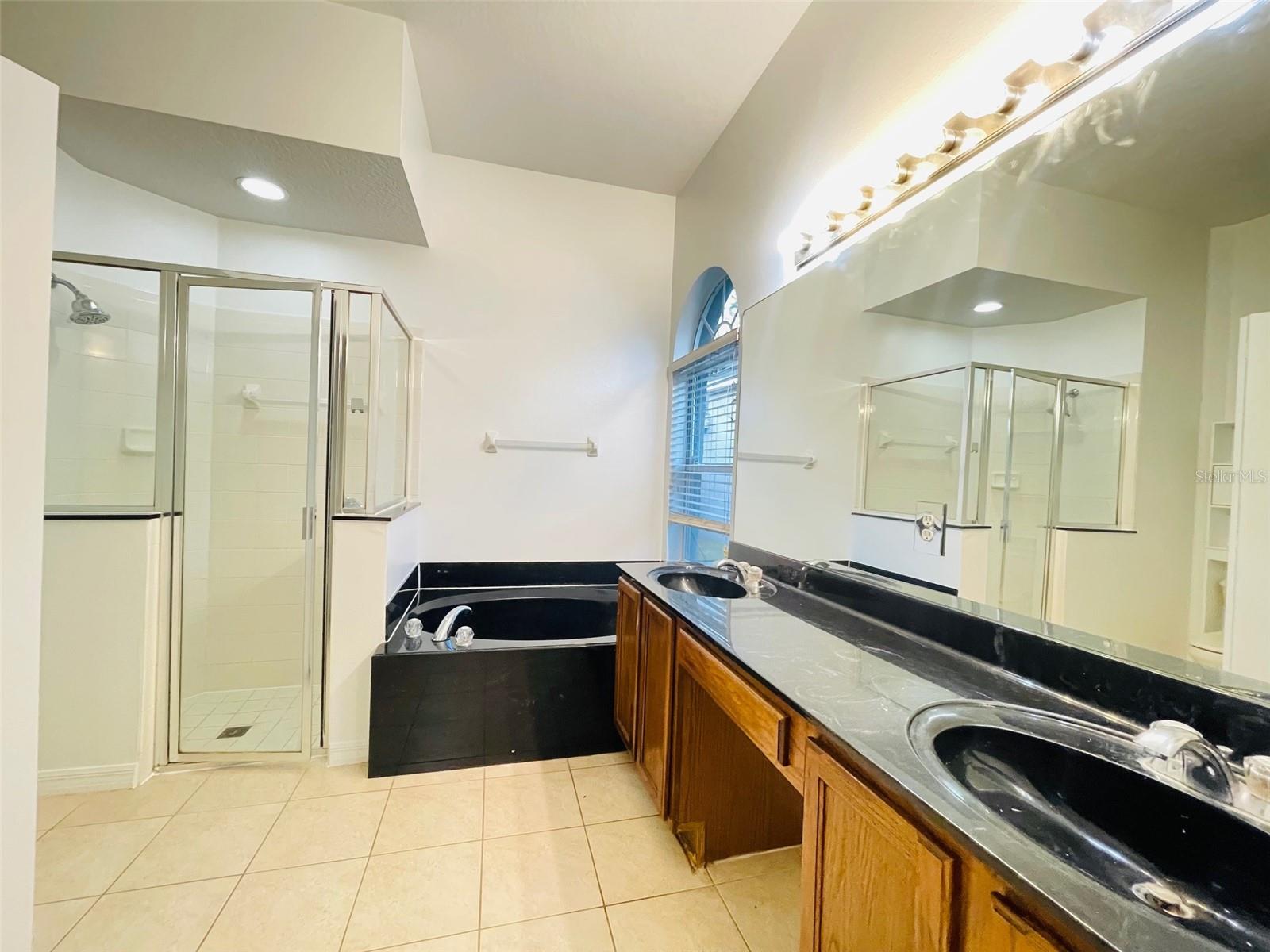 VILLAGES AT SUMMER LAKES CYPRESS - Residential Lease