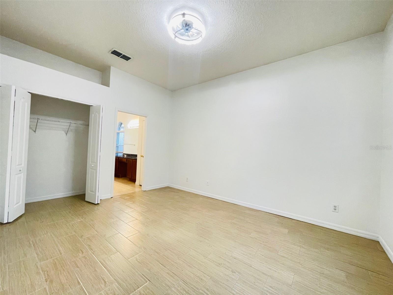 VILLAGES AT SUMMER LAKES CYPRESS - Residential Lease