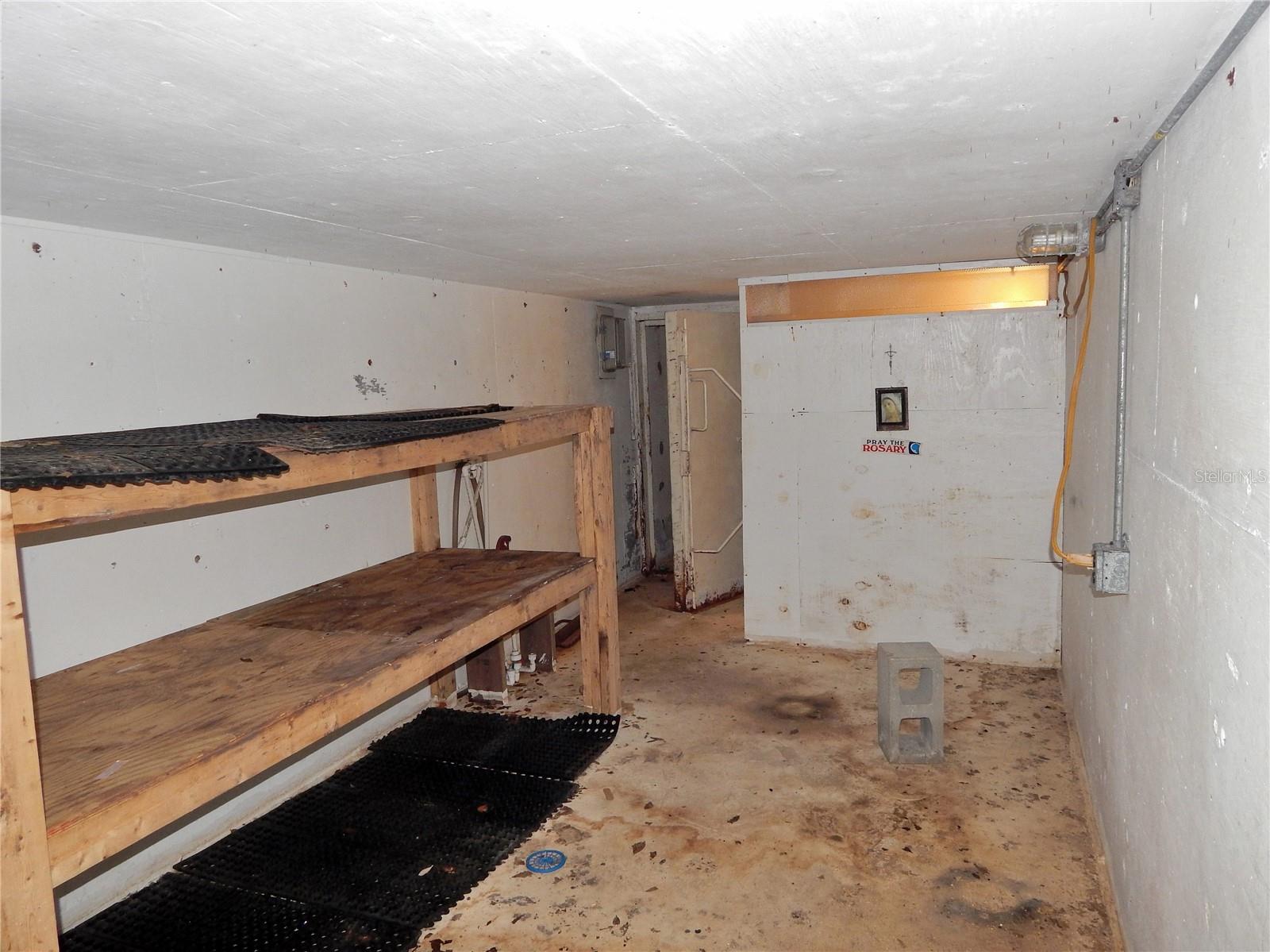 NOT IN A SUBDIVISION - Residential