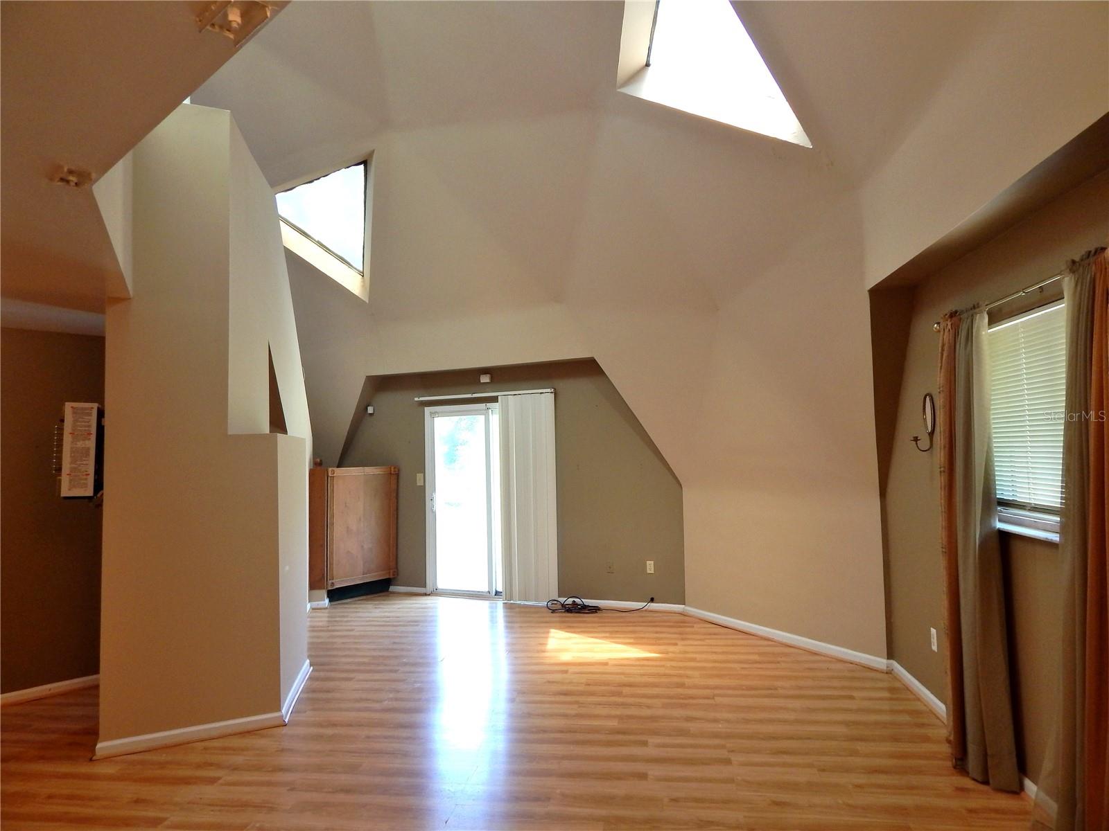 NOT IN A SUBDIVISION - Residential