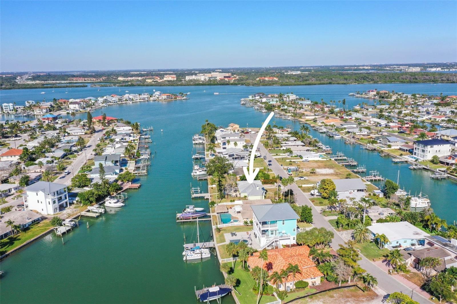 ISLAND ESTATES UNIT 1 - Residential