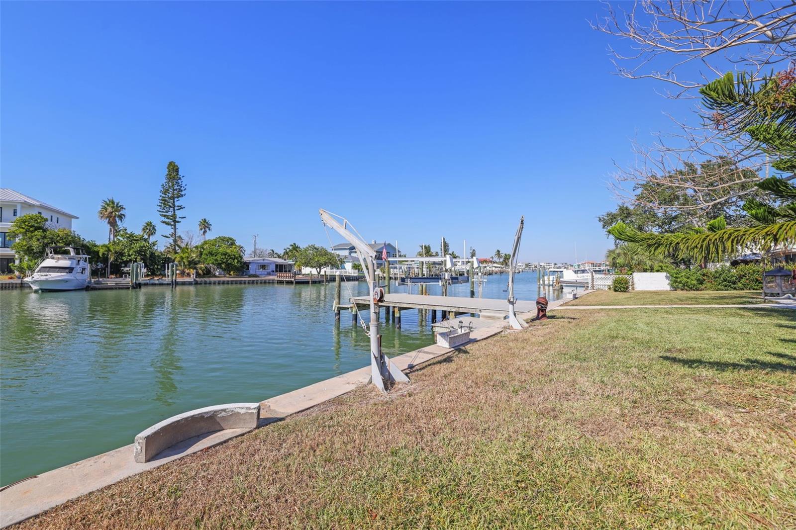 ISLAND ESTATES UNIT 1 - Residential