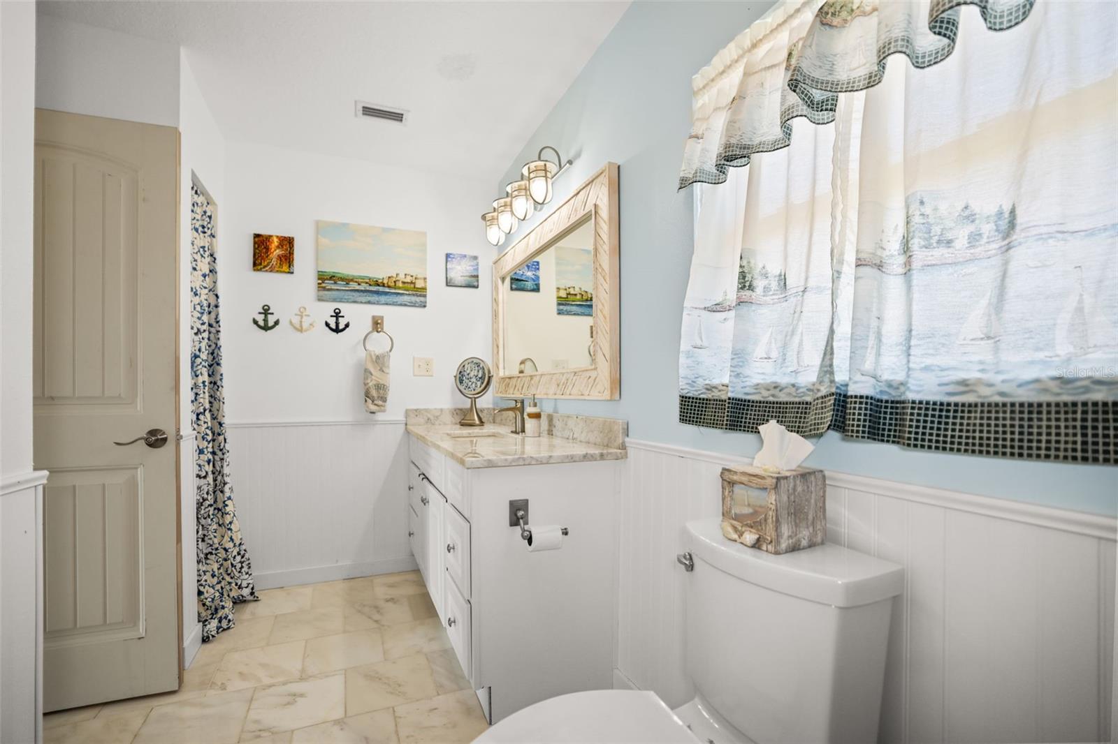 ISLAND ESTATES UNIT 1 - Residential