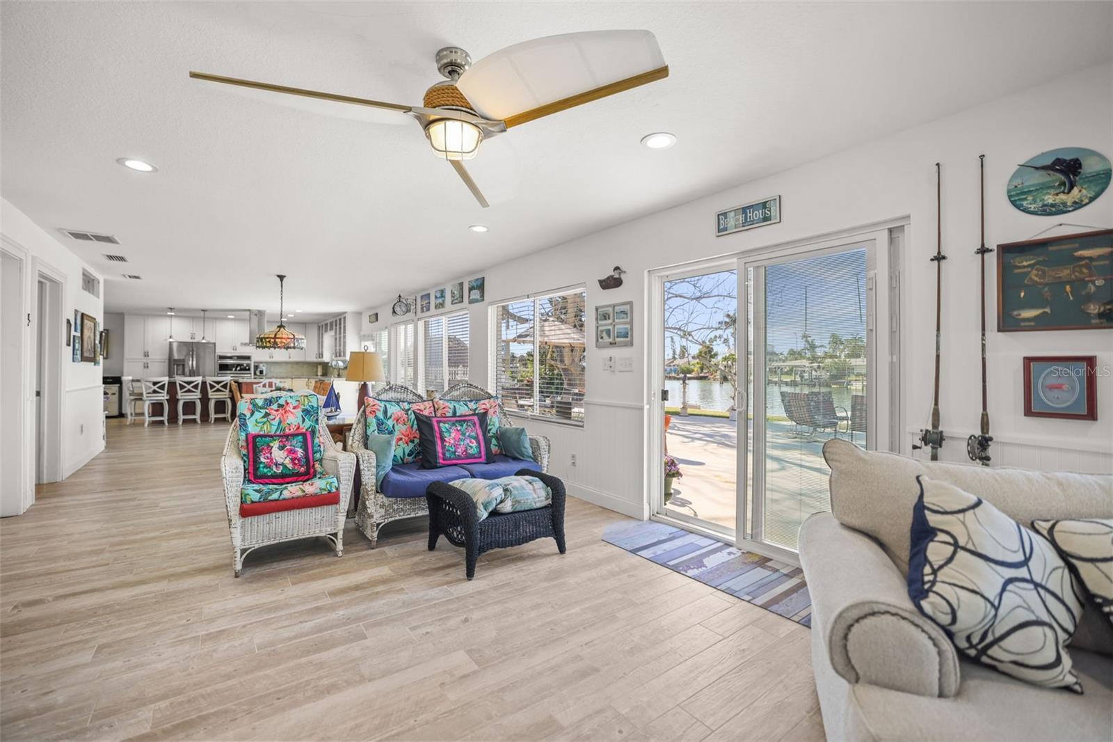 ISLAND ESTATES UNIT 1 - Residential