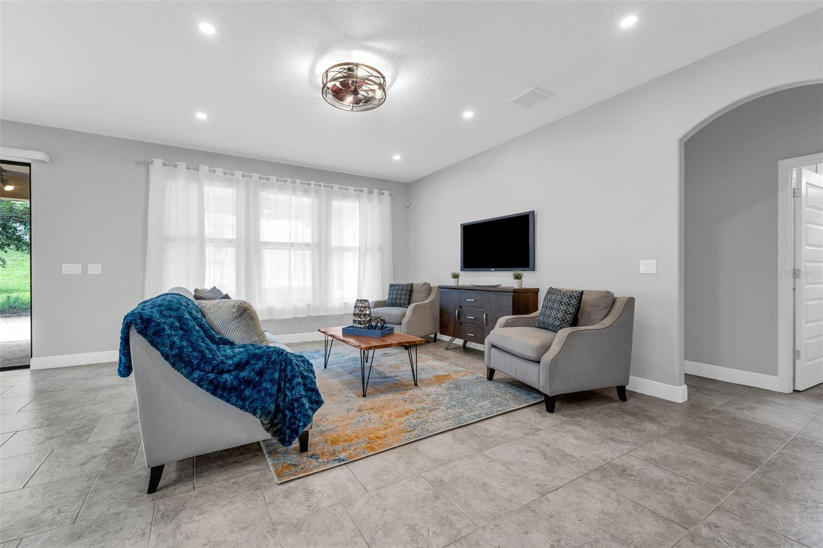 WATERLEIGH PH 1A - Residential Lease