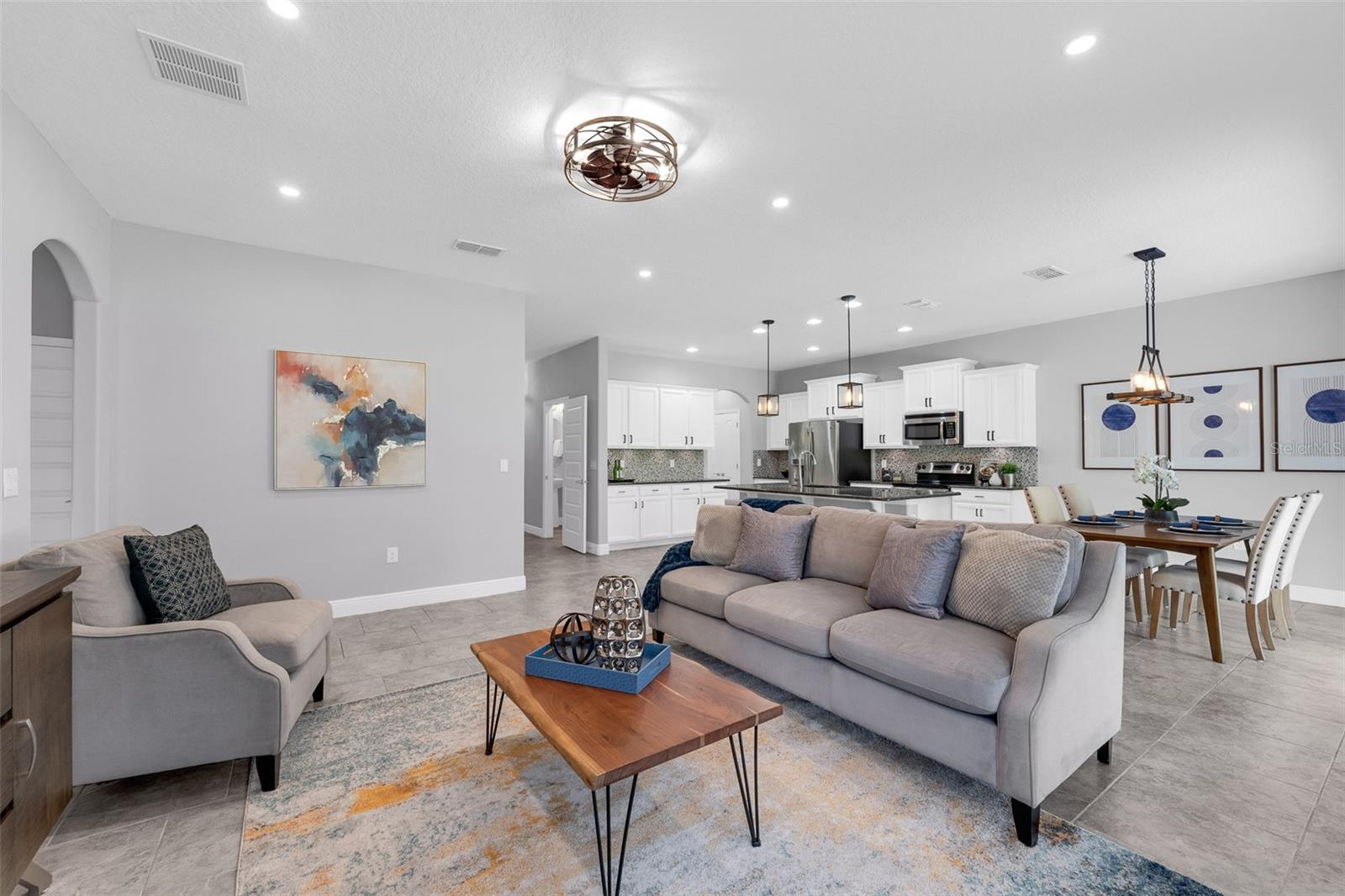 WATERLEIGH PH 1A - Residential Lease