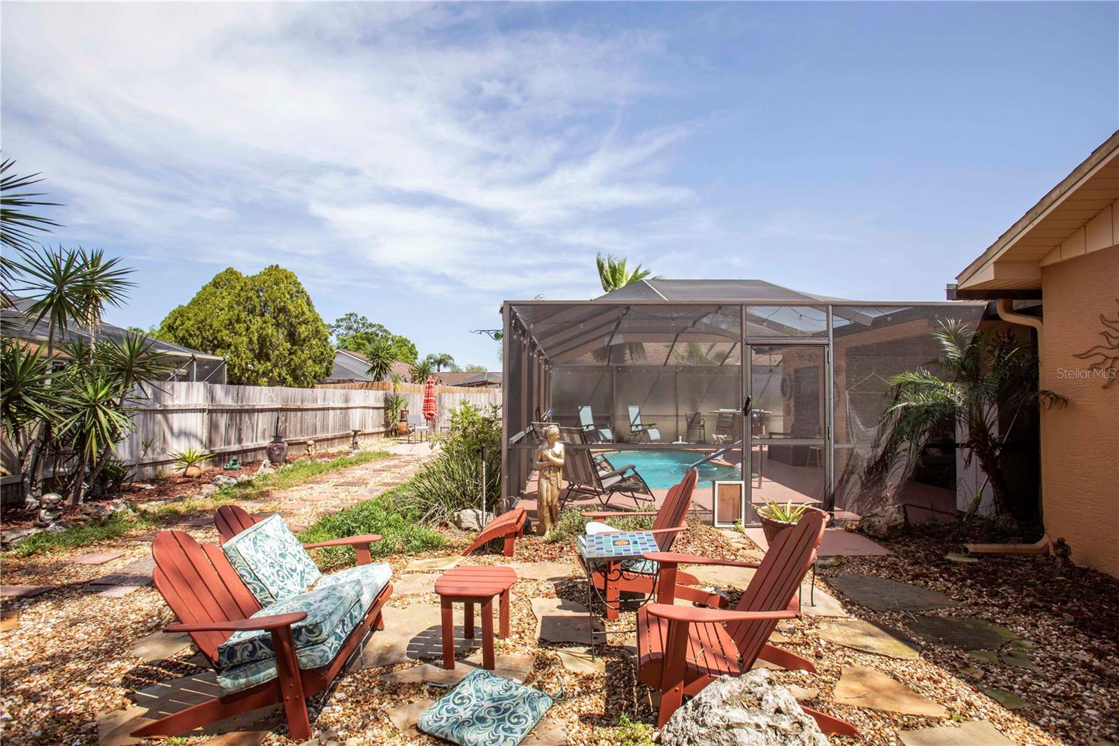 RIVER CROSSING - Residential