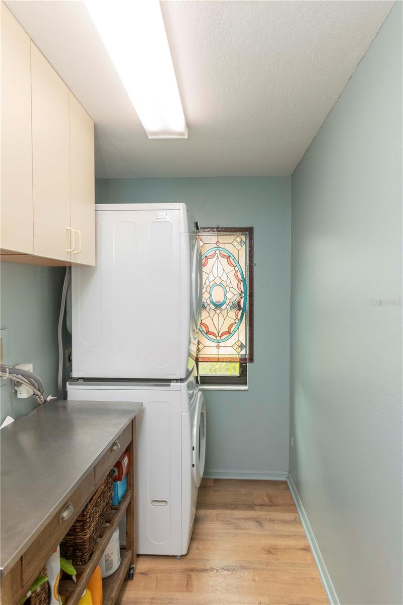 RIVER CROSSING - Residential