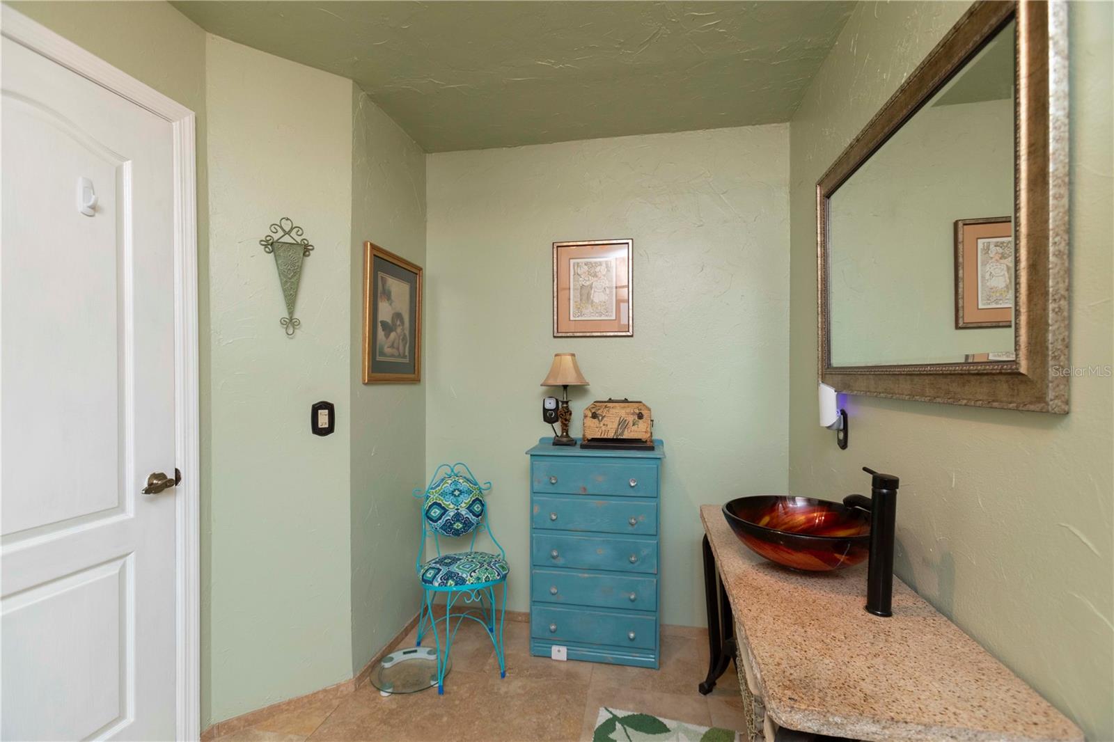 RIVER CROSSING - Residential