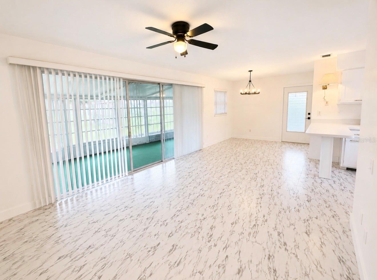 RAINBOW LAKES ESTATES - Residential