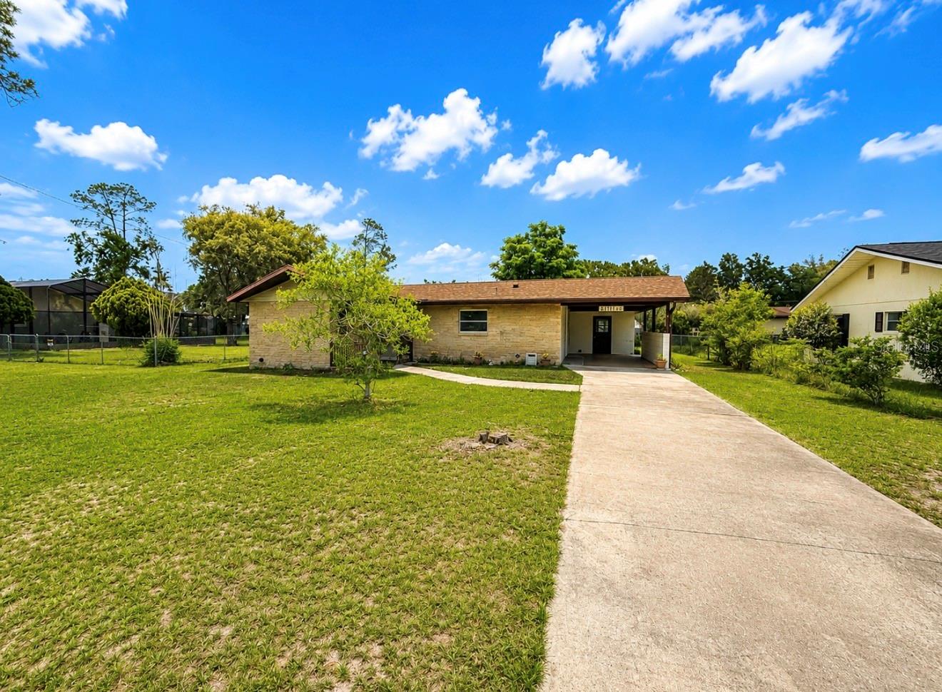 RAINBOW LAKES ESTATES - Residential
