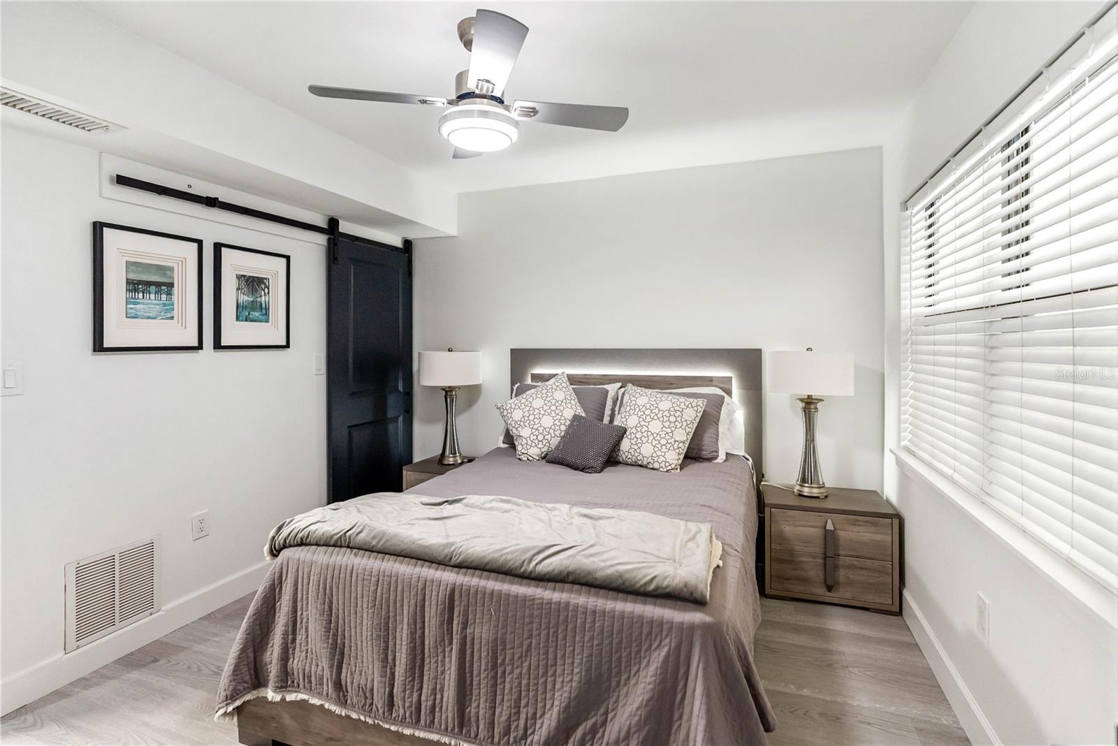 RIVER YACHT & RACQUET CLUB 1 - Residential