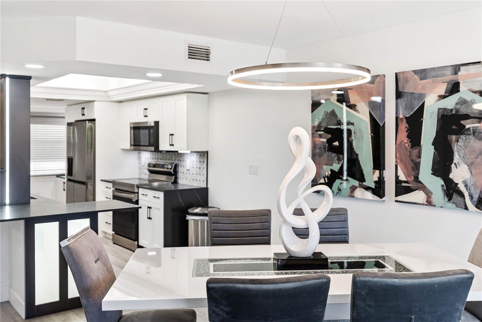 RIVER YACHT & RACQUET CLUB 1 - Residential