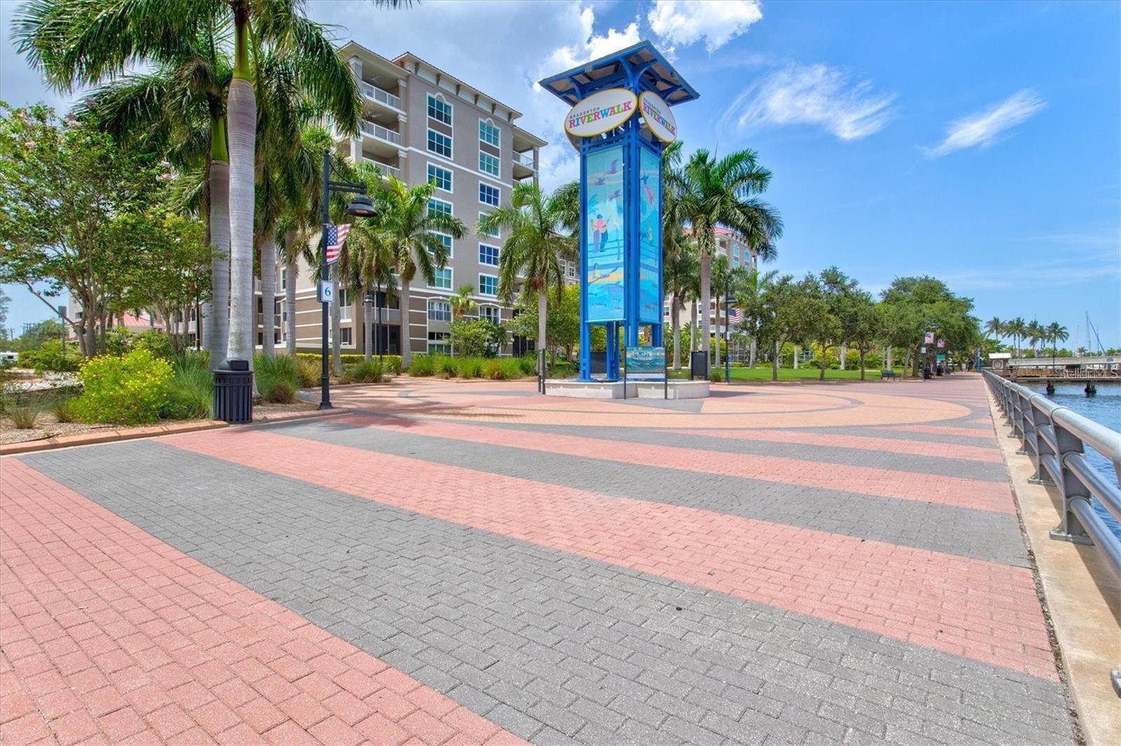 RIVER YACHT & RACQUET CLUB 1 - Residential