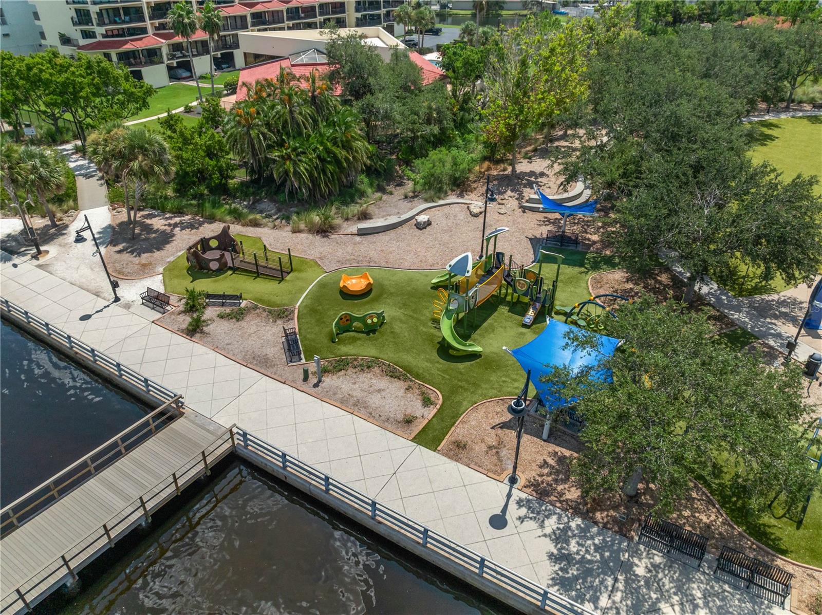 RIVER YACHT & RACQUET CLUB 1 - Residential