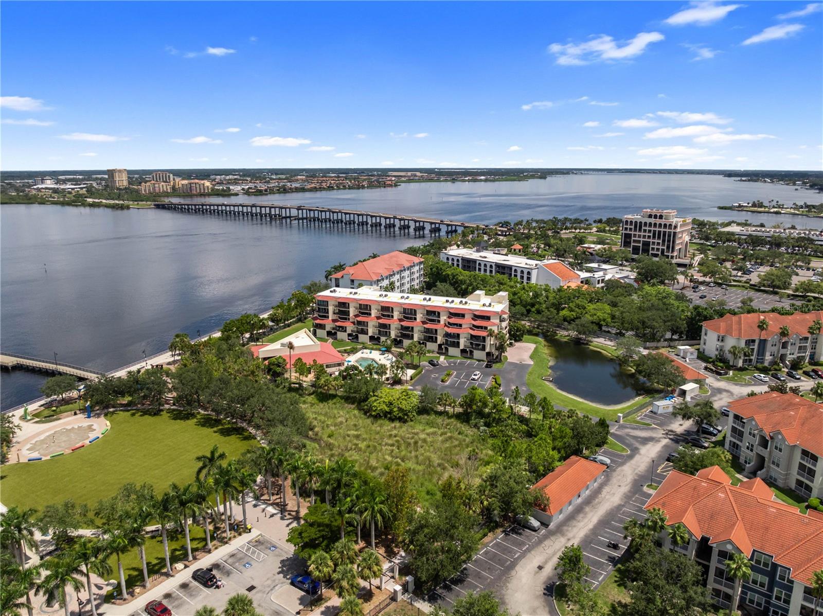 RIVER YACHT & RACQUET CLUB 1 - Residential