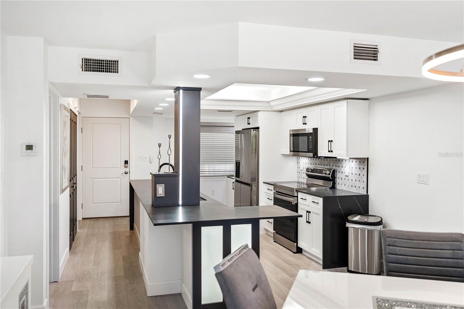 RIVER YACHT & RACQUET CLUB 1 - Residential