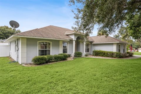 Tiny photo for 10934 Versailles Boulevard, Clermont, FL 34711 (MLS # G5103207)