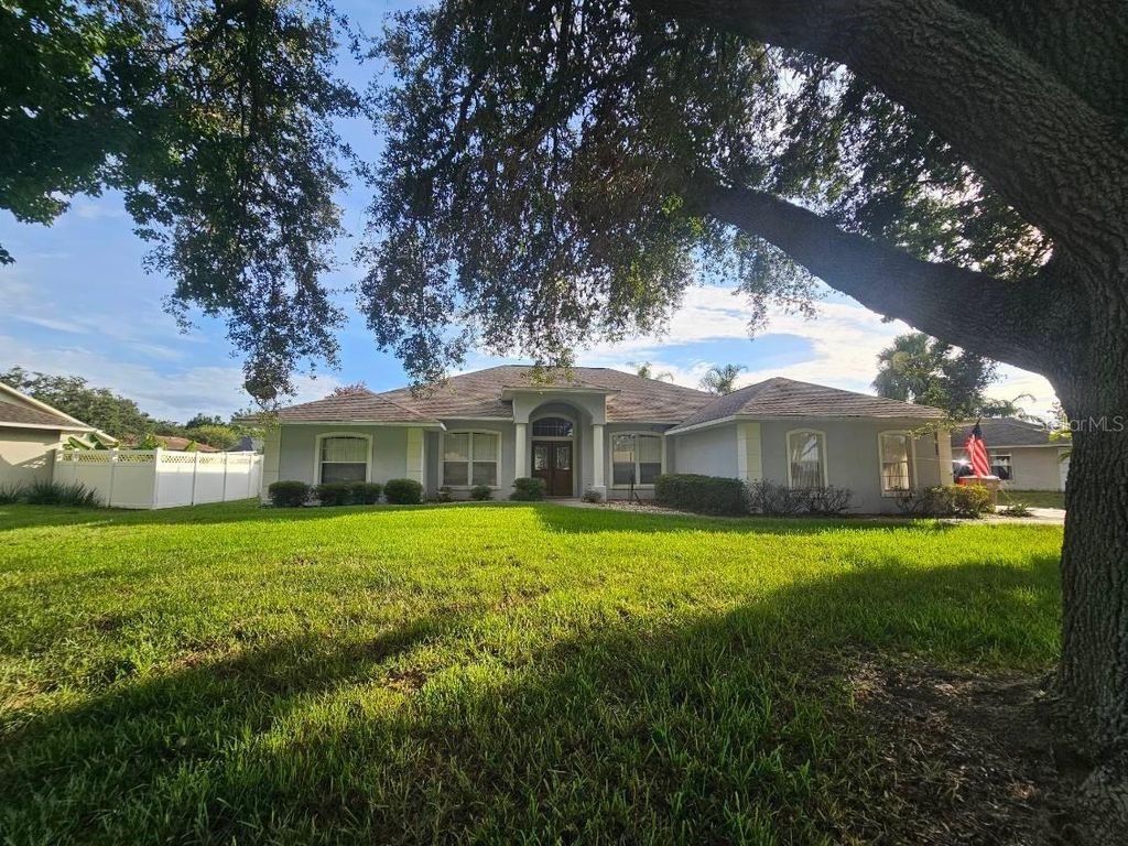 Photo of 10934 Versailles Boulevard, Clermont, FL 34711 (MLS # G5103207)