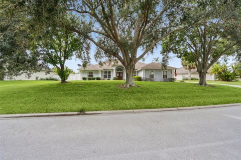 Tiny photo for 10934 Versailles Boulevard, Clermont, FL 34711 (MLS # G5103207)