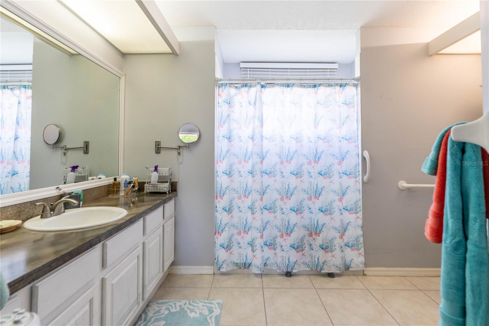 THE ESTATES - Residential