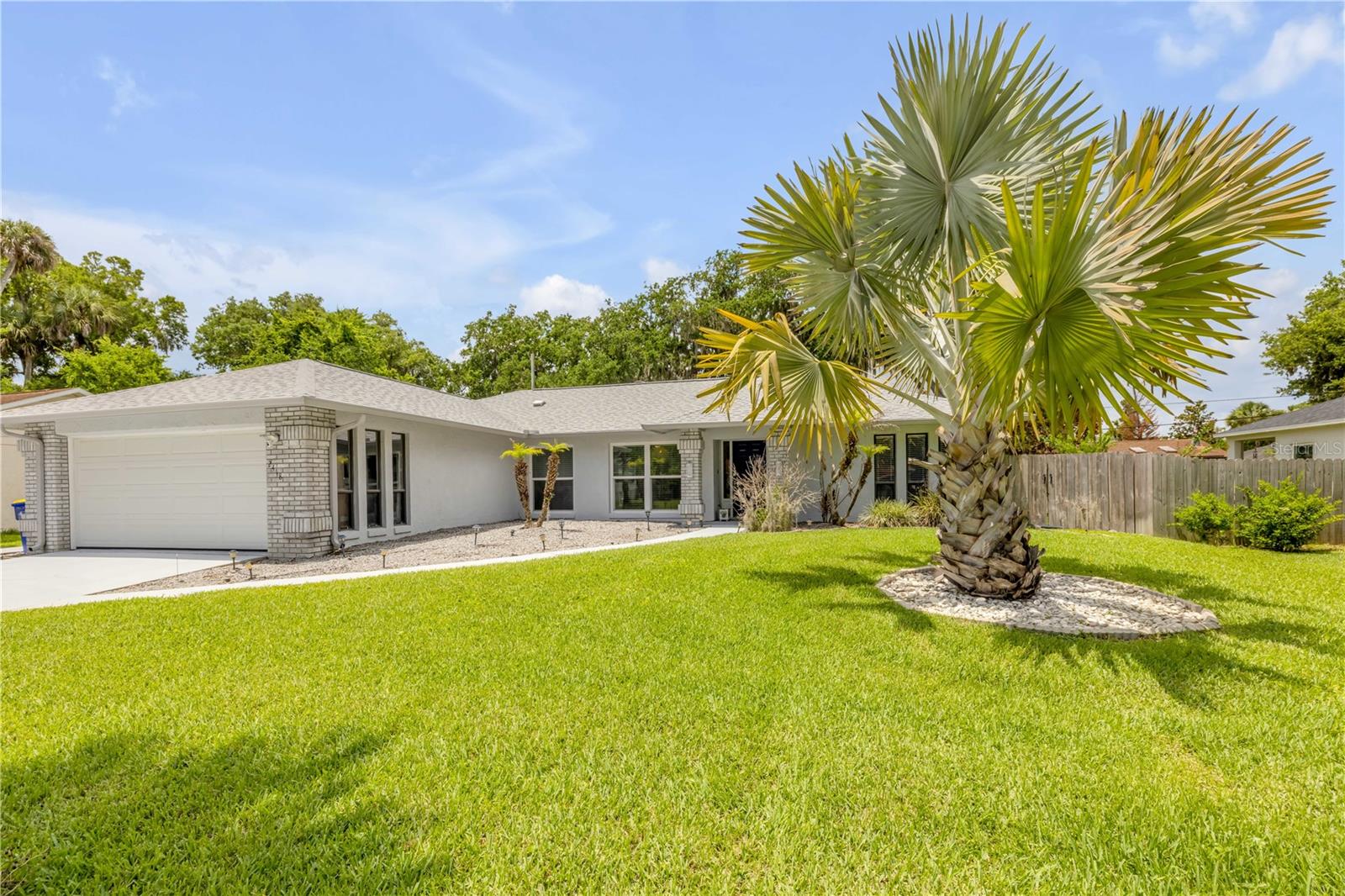 2418 NEEDLE PALM DRIVE