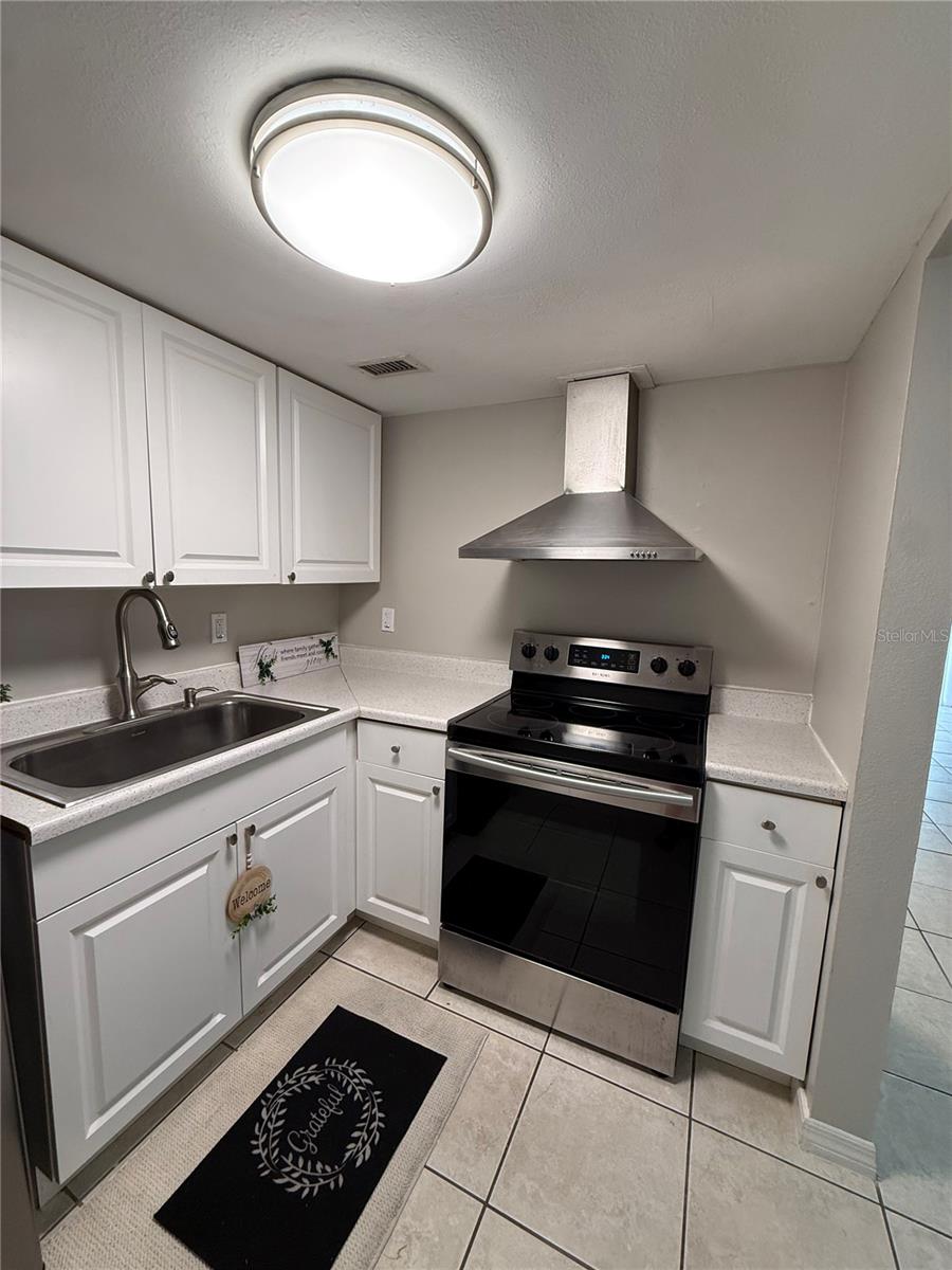 DESTINY SPGS CONDO - Residential Lease