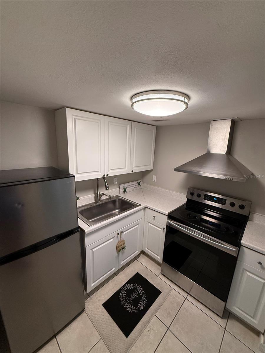 DESTINY SPGS CONDO - Residential Lease