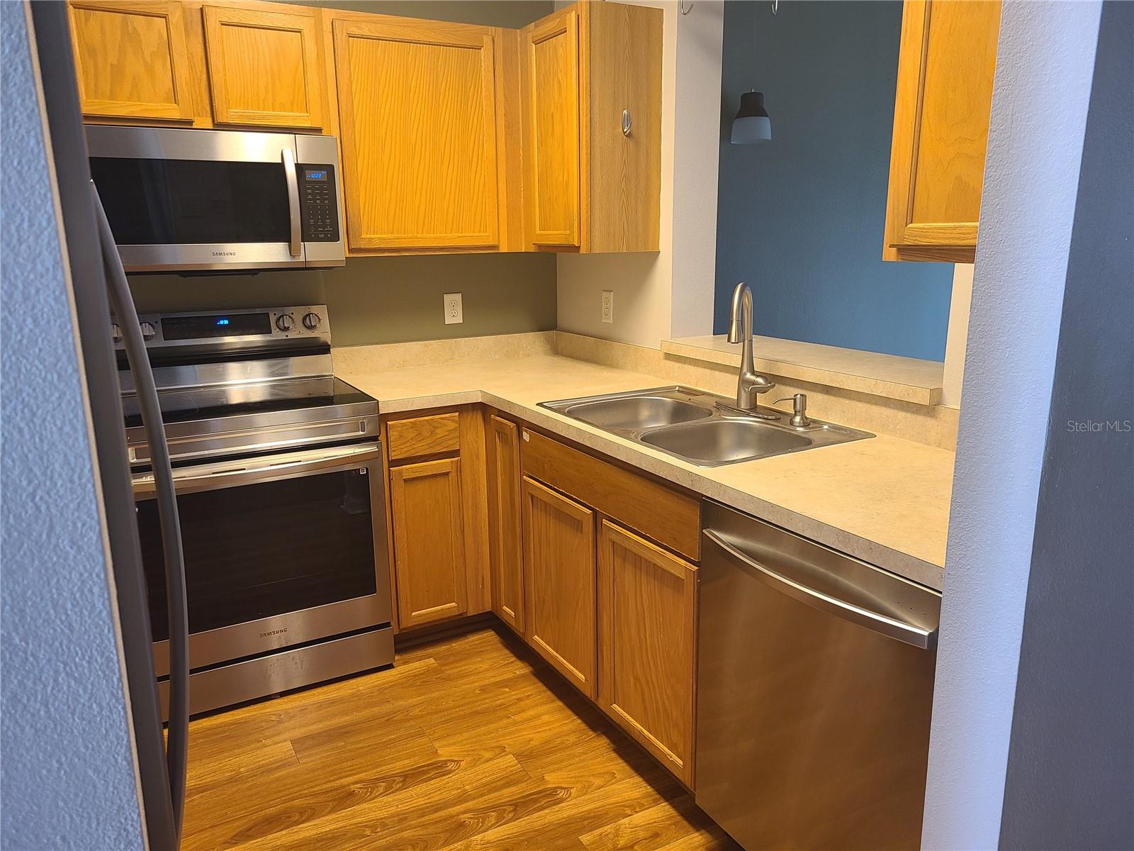 14956 AMBERJACK TERRACE 103