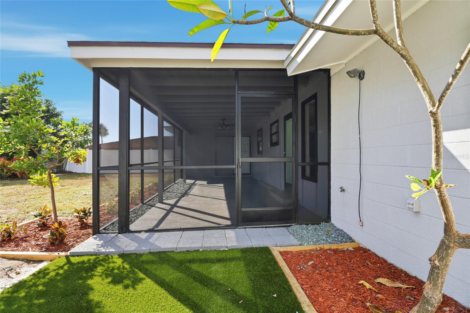 BAYSHORE GARDENS SEC 19 - Residential