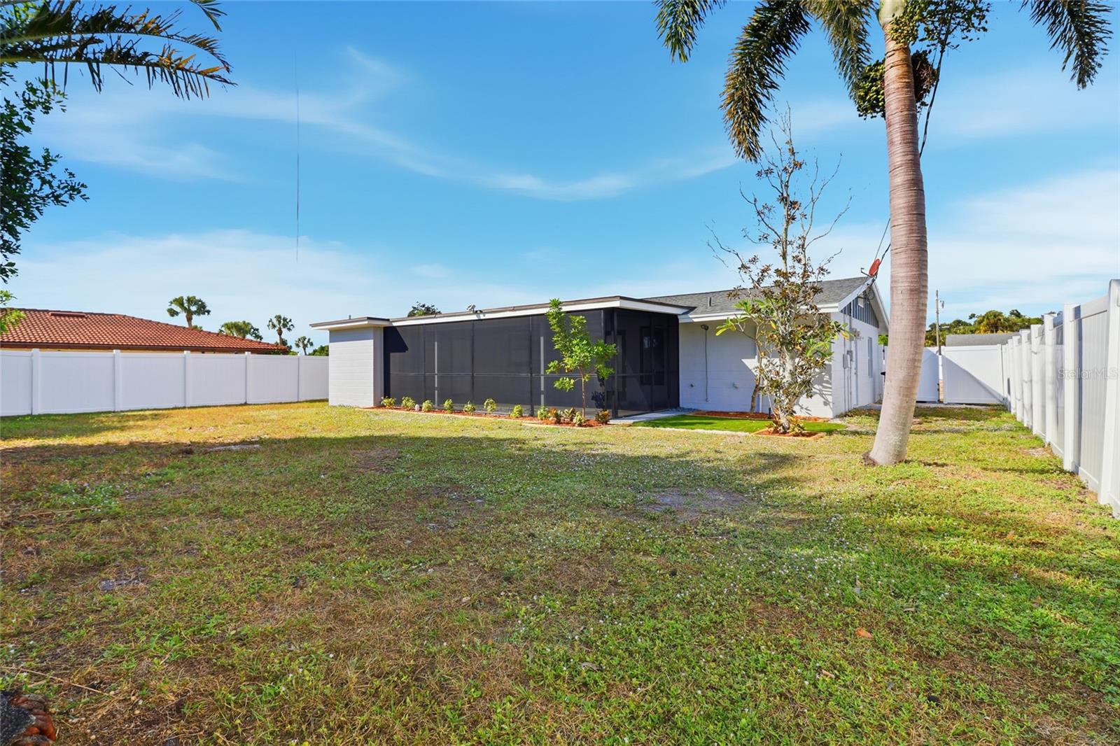 BAYSHORE GARDENS SEC 19 - Residential