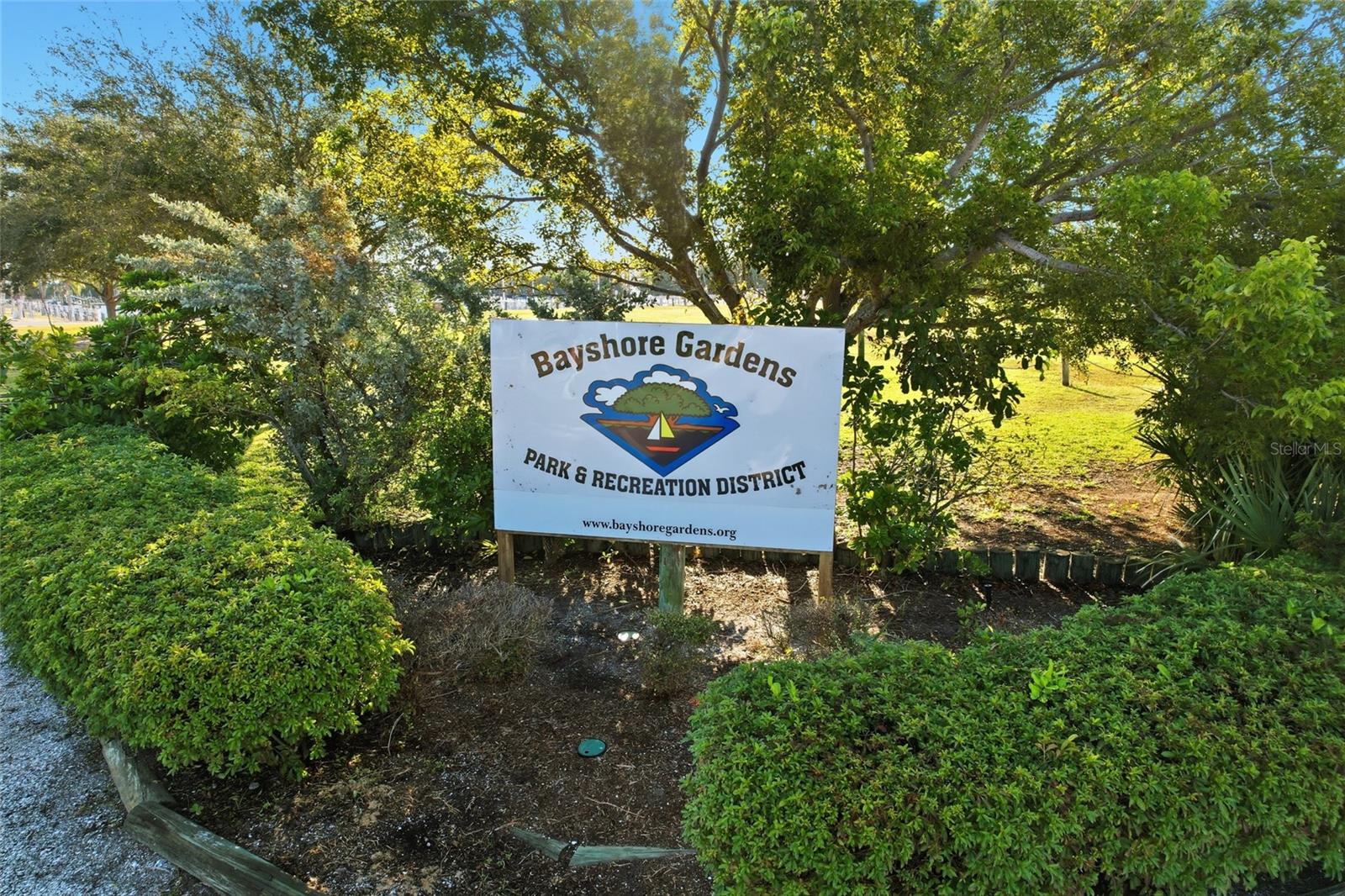 BAYSHORE GARDENS SEC 19 - Residential