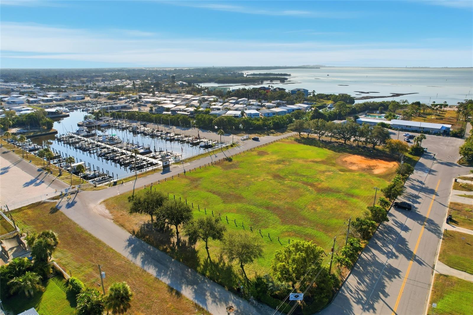 BAYSHORE GARDENS SEC 19 - Residential