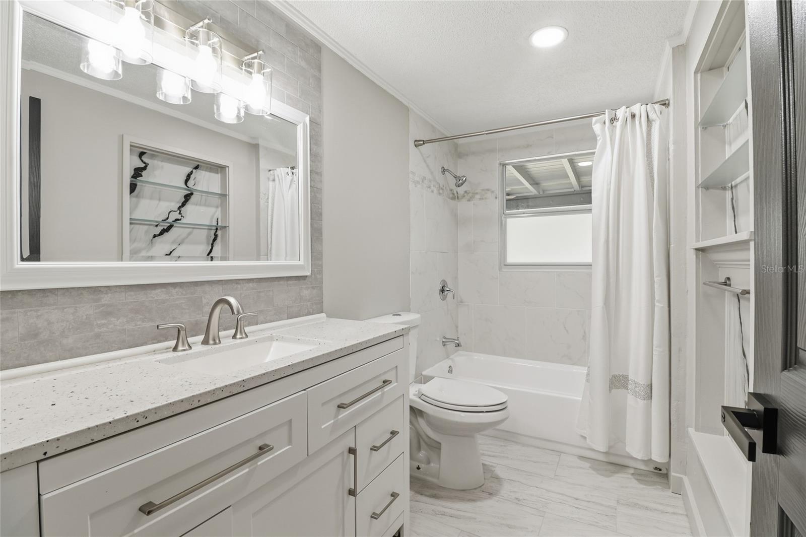 BAYSHORE GARDENS SEC 19 - Residential