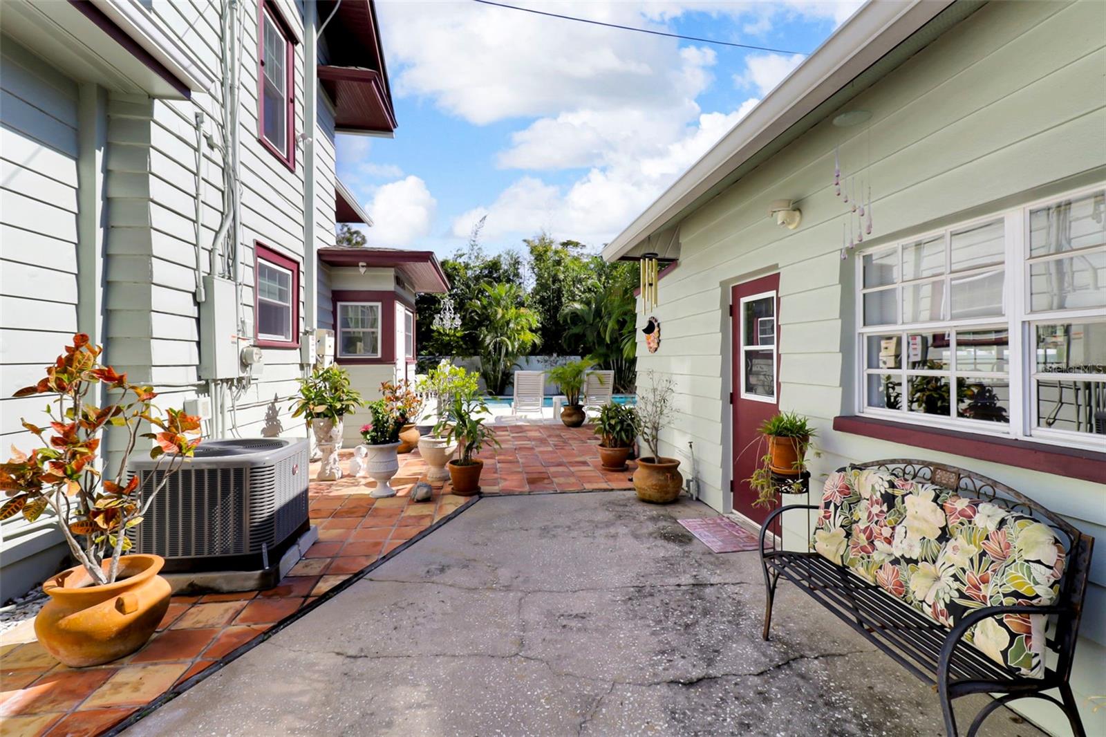 LAKE PASADENA DEV - Residential