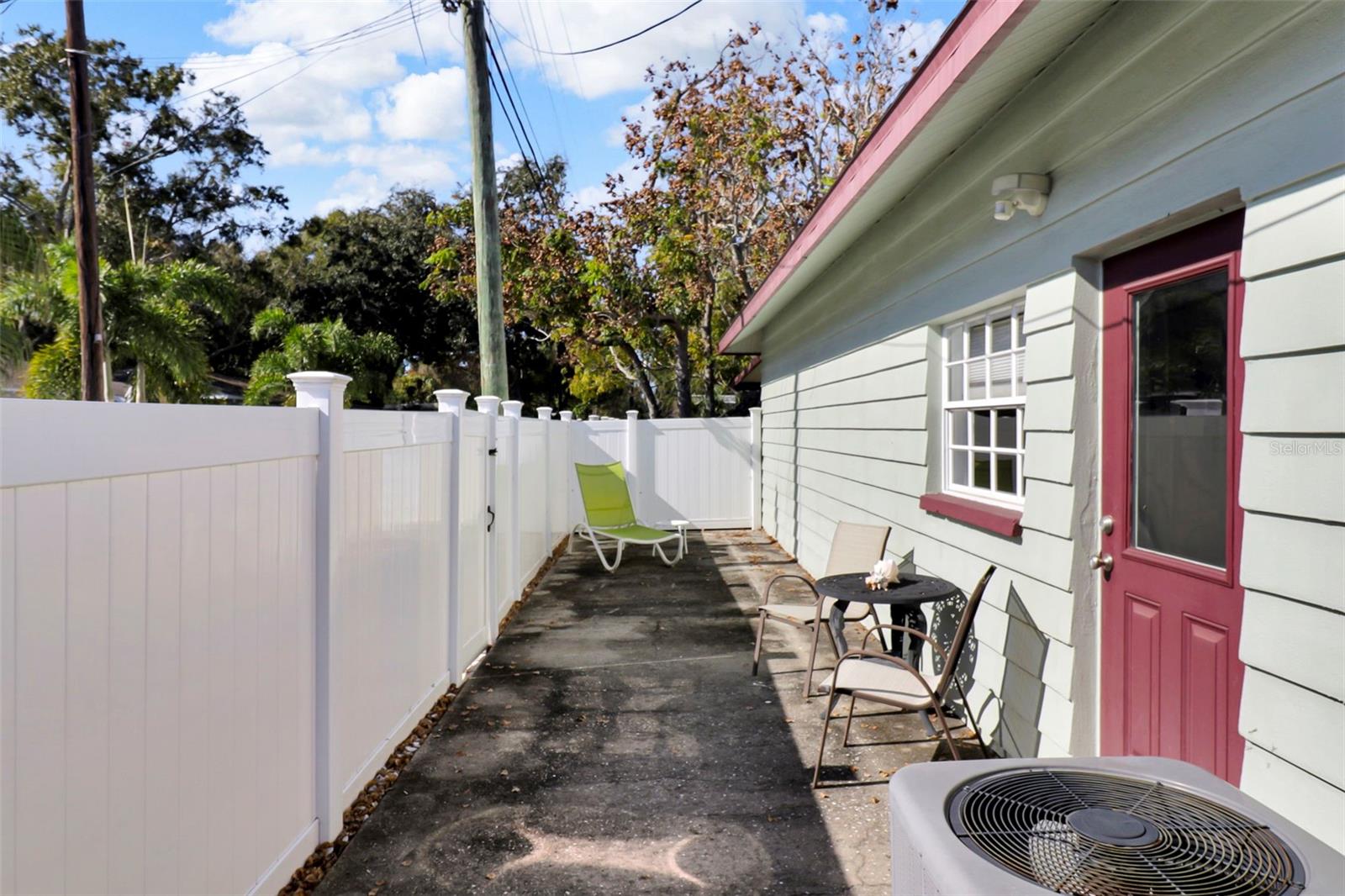 LAKE PASADENA DEV - Residential