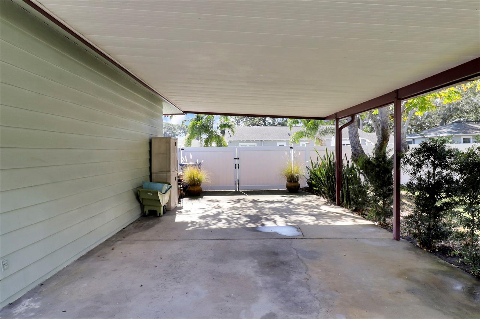 LAKE PASADENA DEV - Residential