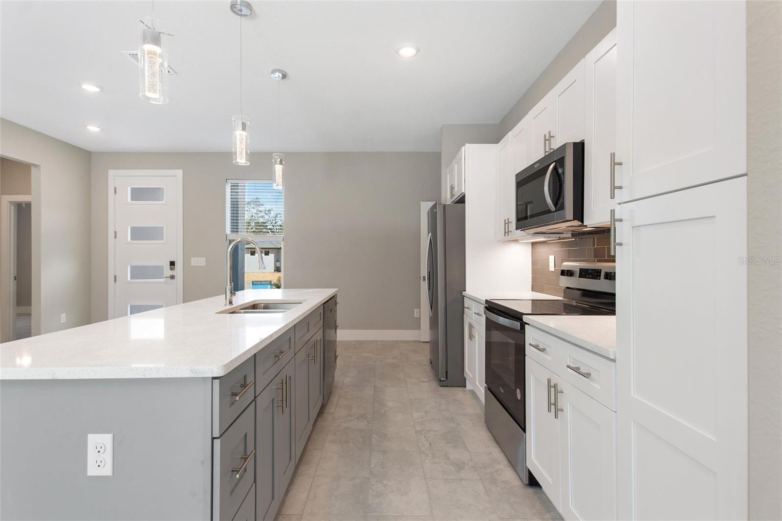PORT CHARLOTTE SUB 25 - Residential Lease