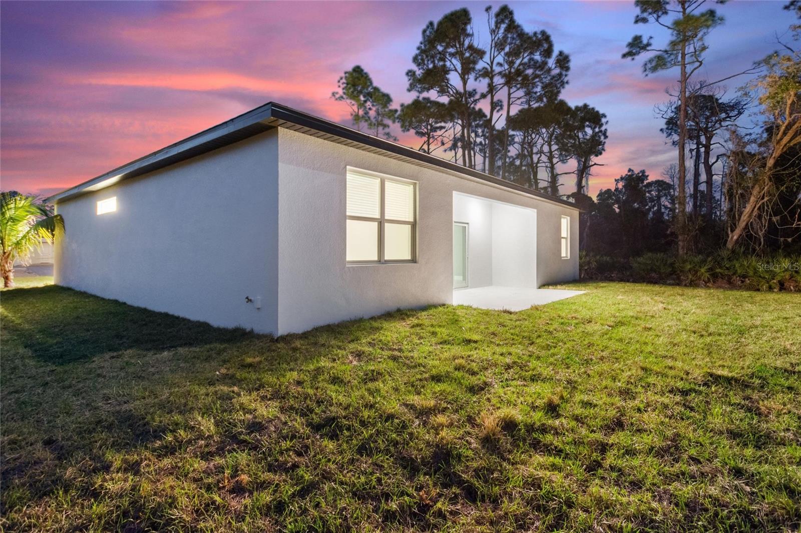 PORT CHARLOTTE SUB 25 - Residential Lease