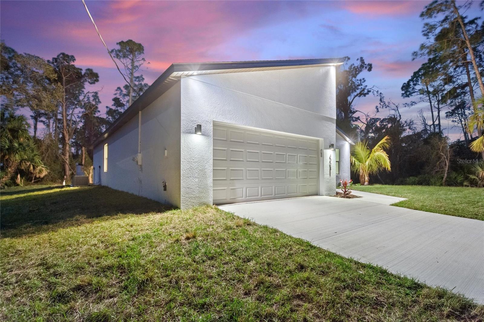 PORT CHARLOTTE SUB 25 - Residential Lease