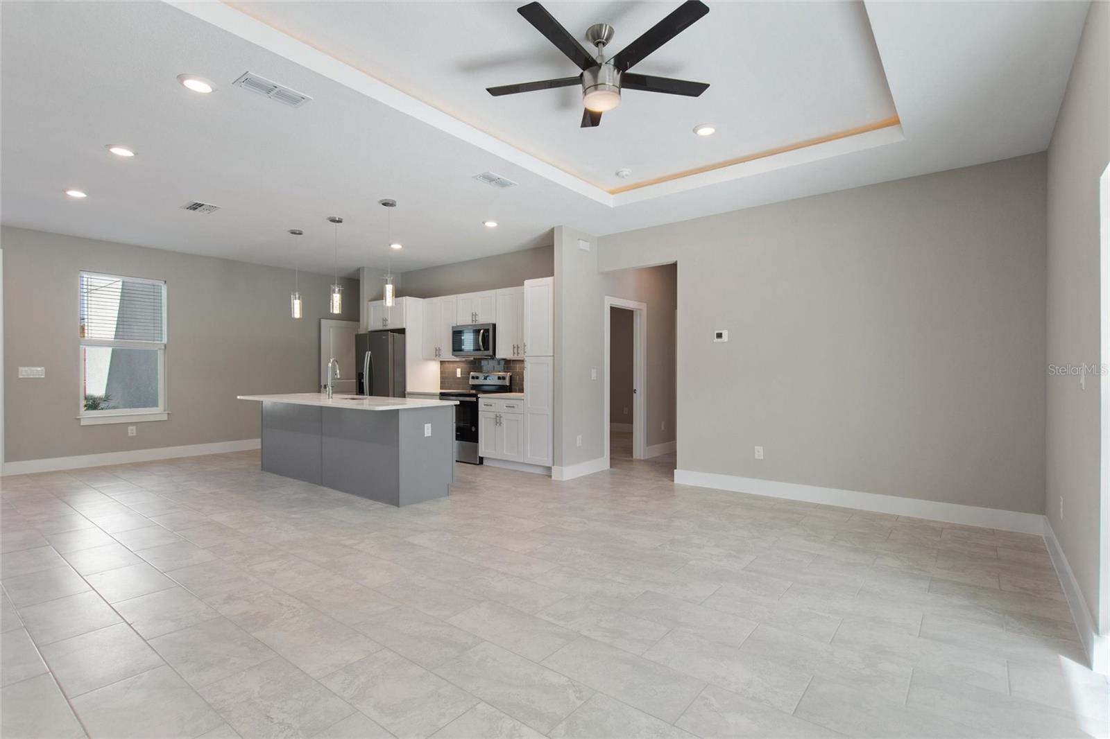 PORT CHARLOTTE SUB 25 - Residential Lease