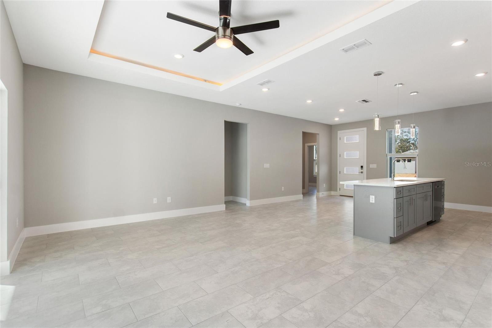 PORT CHARLOTTE SUB 25 - Residential Lease