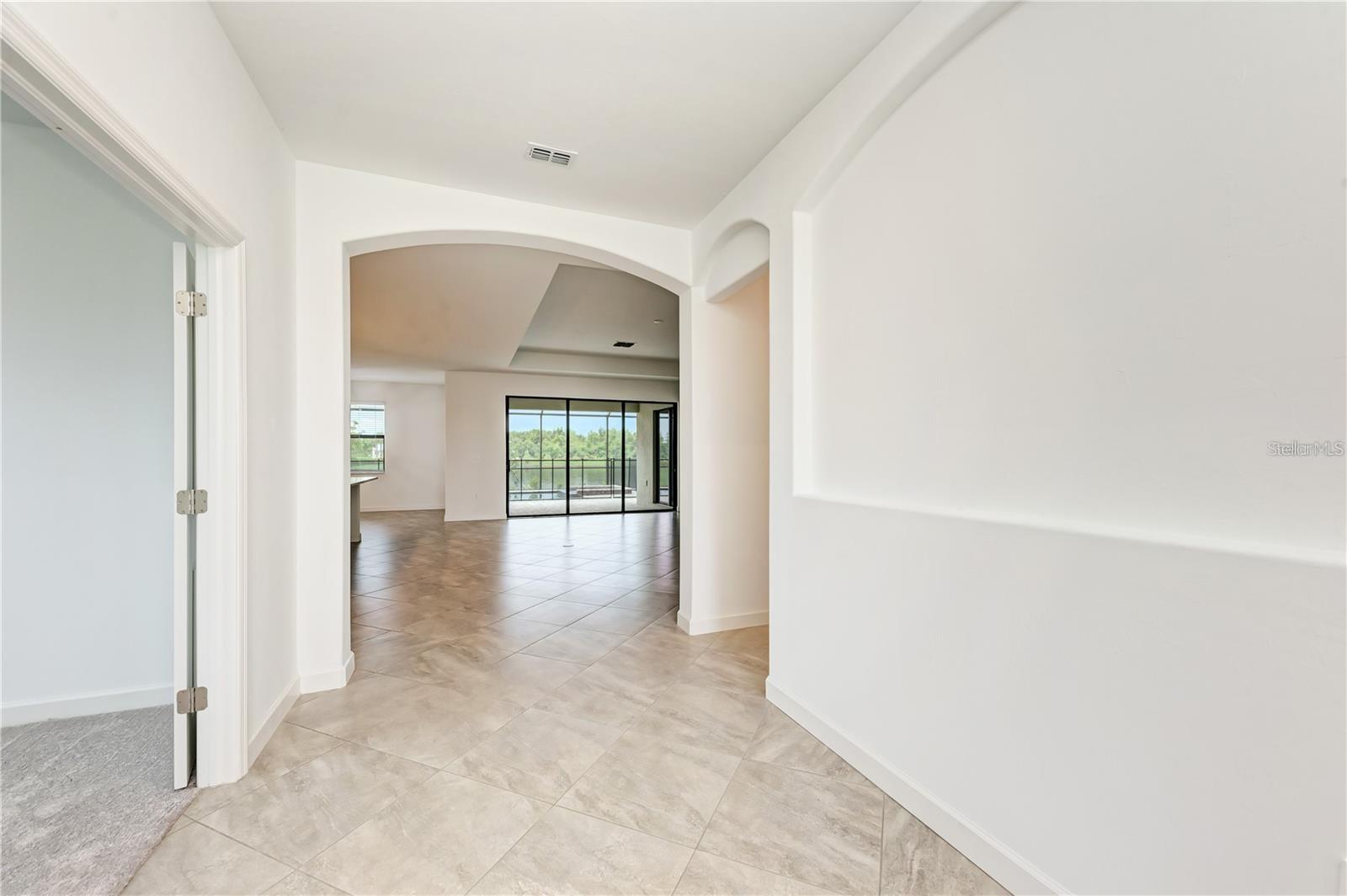 LORRAINE LAKES PH I - Residential Lease