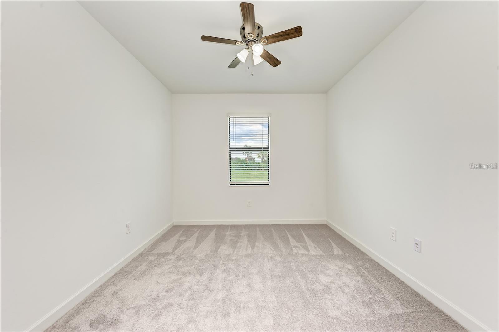 LORRAINE LAKES PH I - Residential Lease