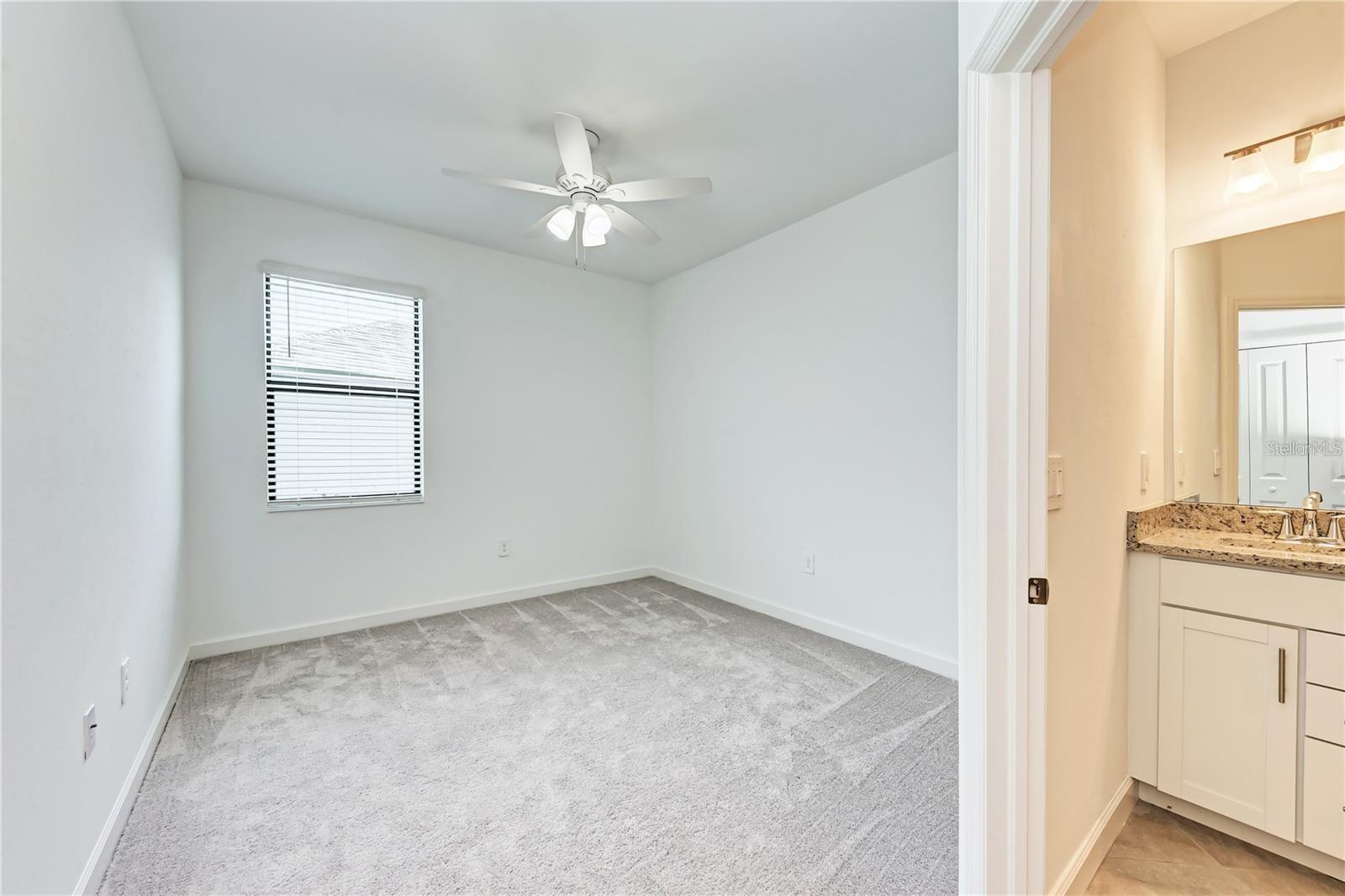 LORRAINE LAKES PH I - Residential Lease