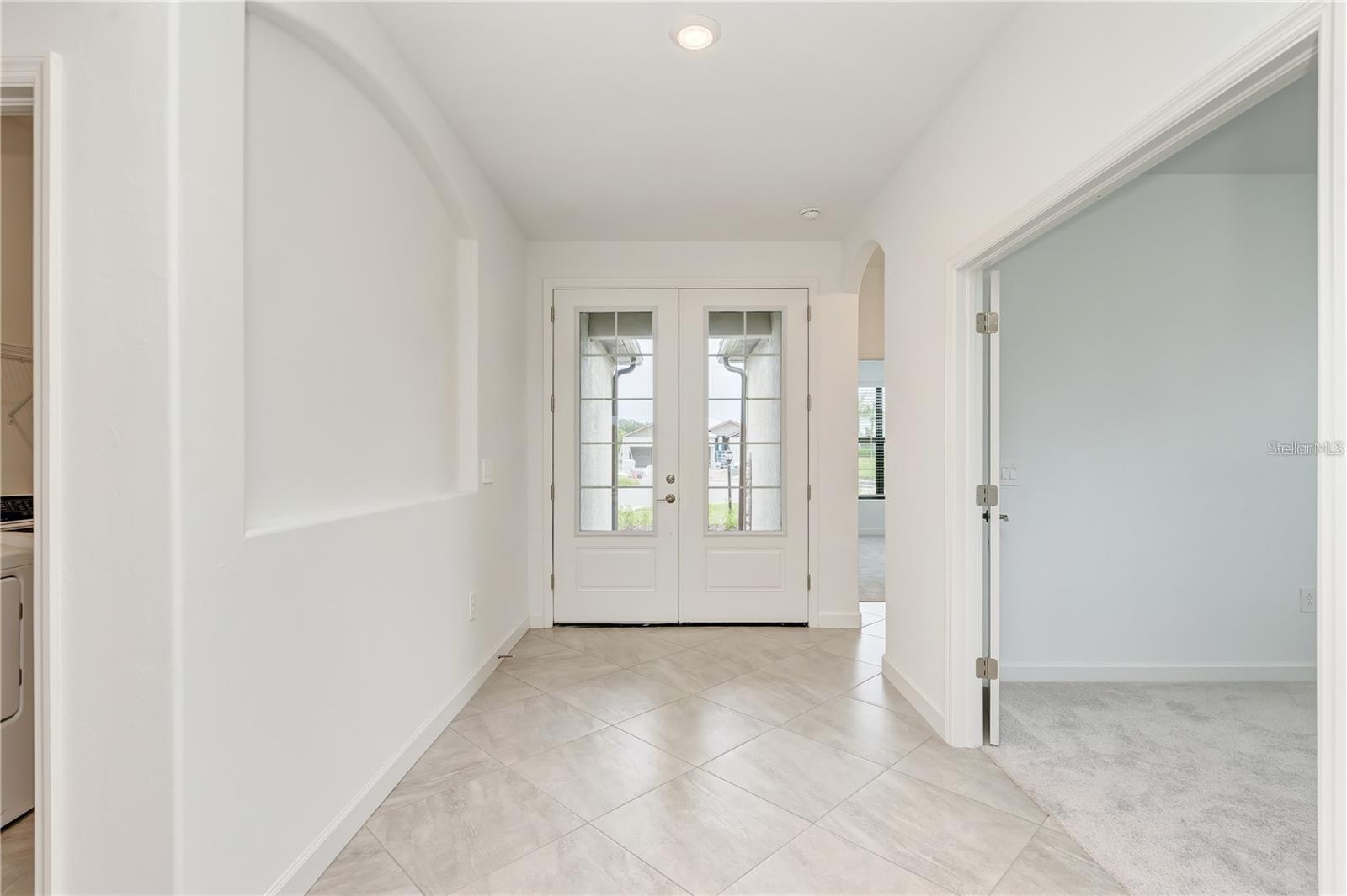 LORRAINE LAKES PH I - Residential Lease
