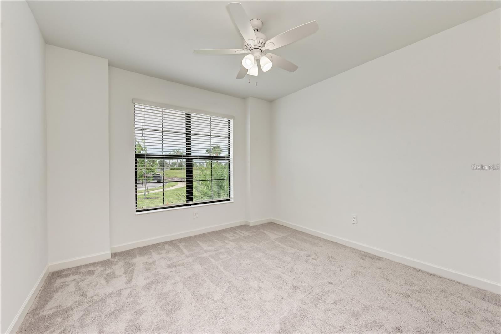 LORRAINE LAKES PH I - Residential Lease